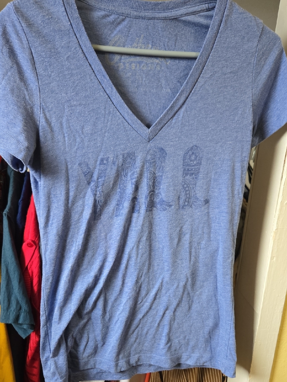 Outhouse Yall v-neck tee